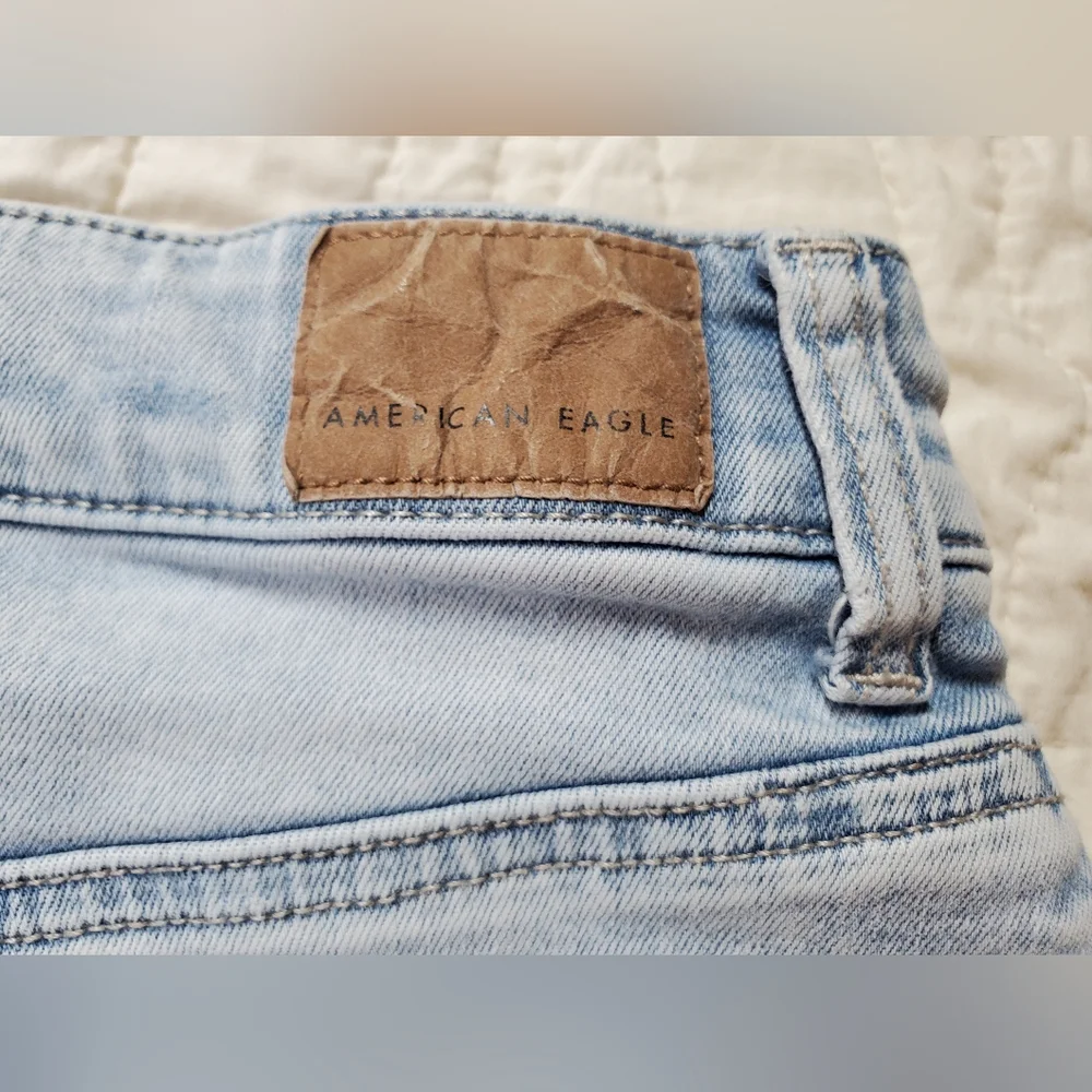 American Eagle Outfitters Light Blue Denim Skirt Size 0 - Picture 7 of 8